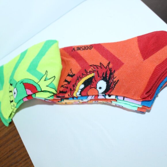 Bioworld The Muppets Size 5-10 Pack of 6 Pair Socks - Picture 2 of 6
